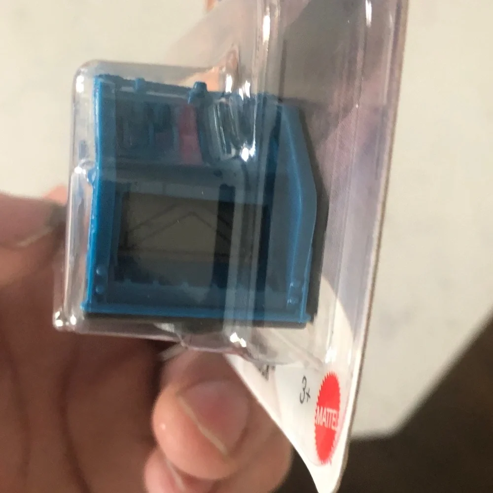 Mattel Matchbox Blue MBX EV Trash Truck